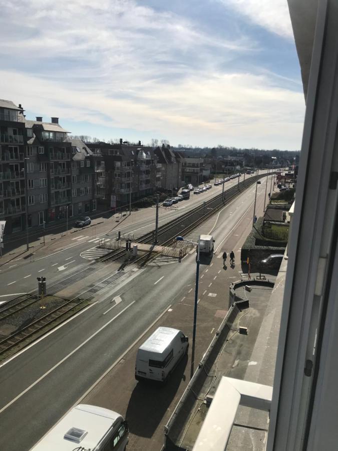 Zonnige Studio Mermoz Koksijde-Bad Екстериор снимка