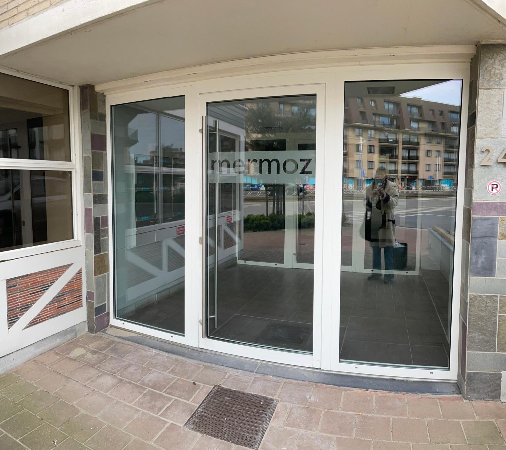 Zonnige Studio Mermoz Koksijde-Bad Екстериор снимка